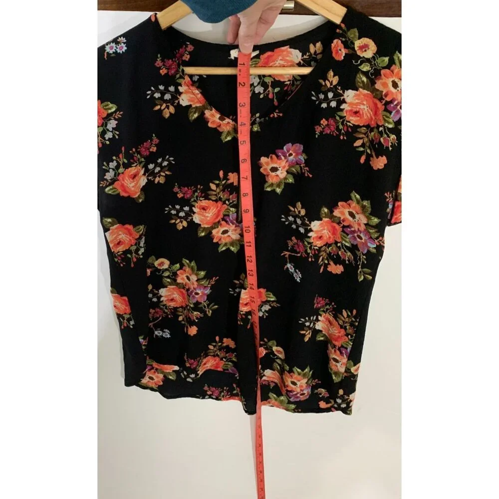 Torina Black Floral Flowy‎ V-Neck Zip Accent Size Large Business Casual - Picture 5 of 13